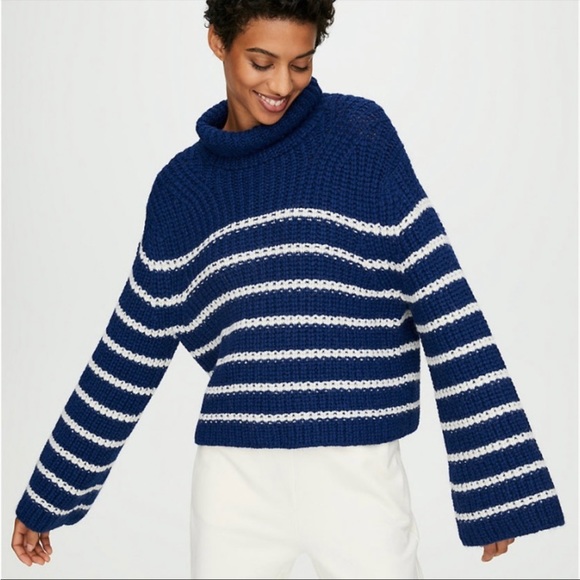 Aritzia The Group Babaton Degas Alpaca Crop Sweater in Pure Indigo Escape - Picture 6 of 7
